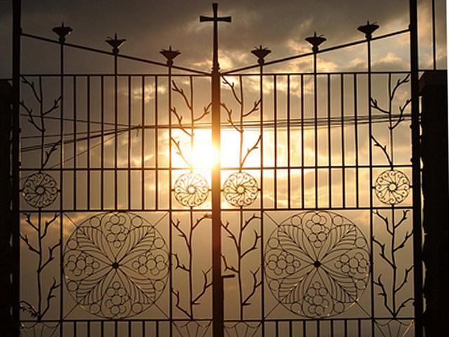 I Believe in Life Everlasting: A Talk on Catholic Beliefs Regarding Eternity Given to the Clarendon Hills Interfaith Dinner